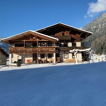 Apartment In Saalfelden Am Steinernen Meer المظهر الخارجي الصورة